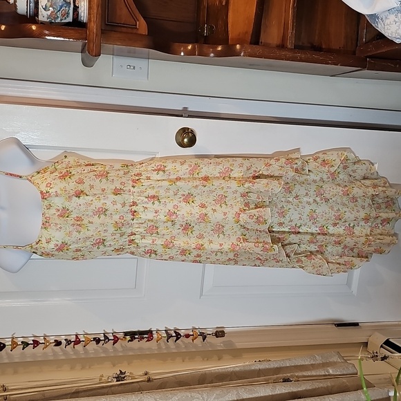 Sundress dELiA*S S yellow floral - Picture 10 of 10